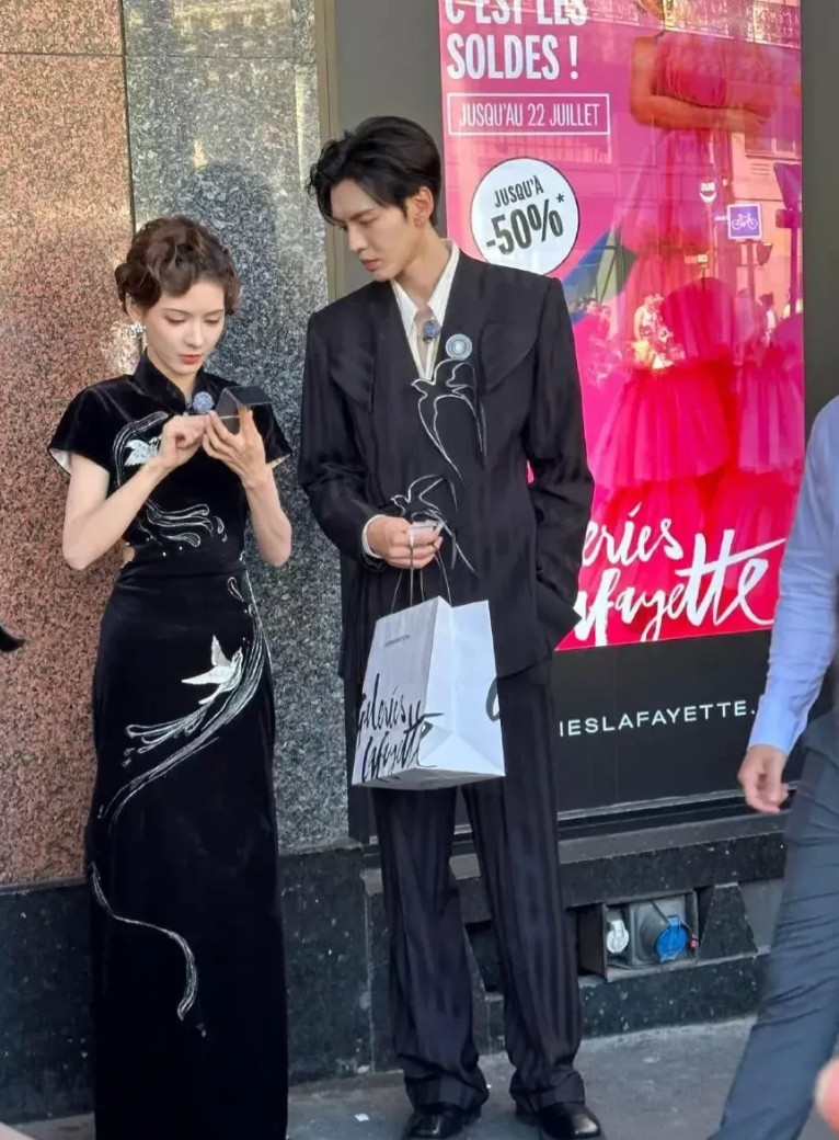 不怪那么多人喜欢她，确实很漂亮啊。[哈哈笑][哈哈笑][哈哈笑]