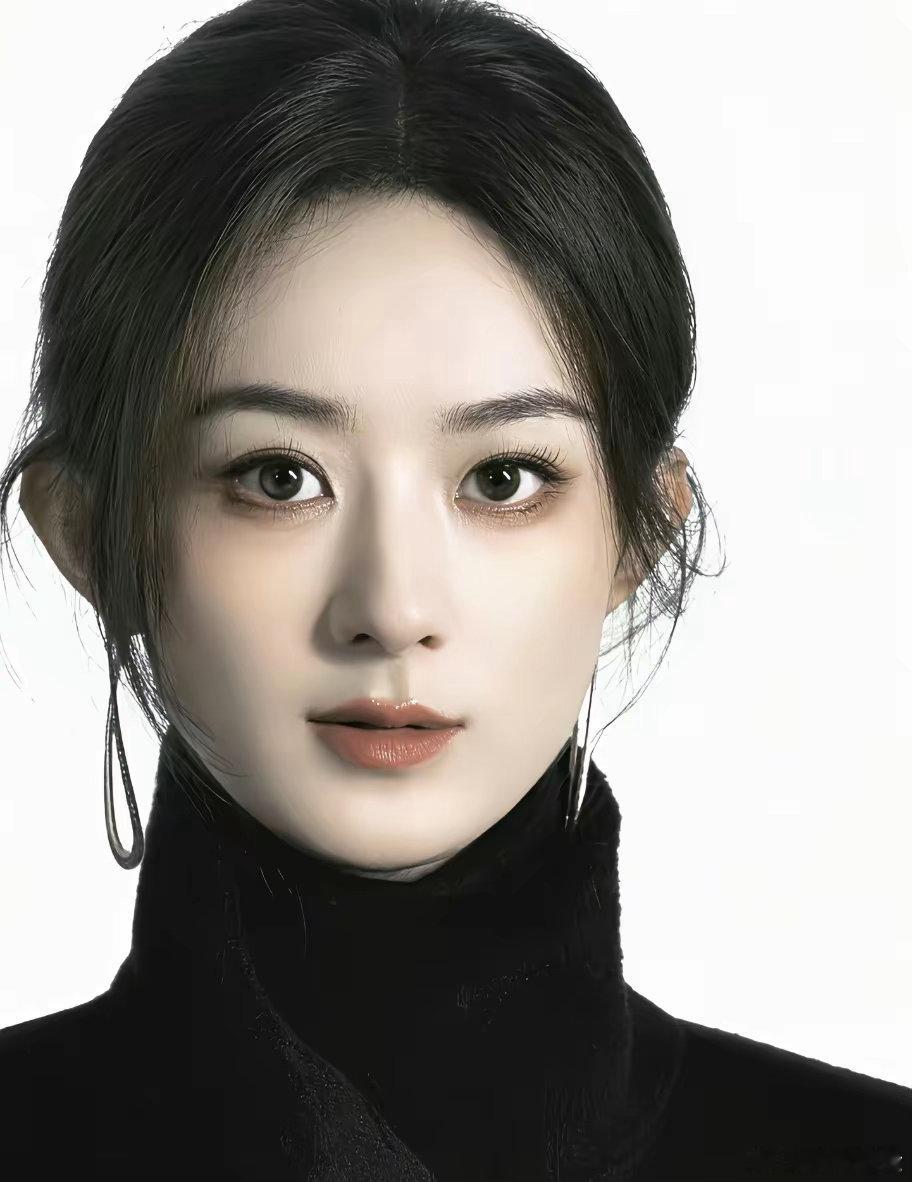 赵丽颖只要不塌房，她演不演戏已经无所谓了，因为她最大的优势，不是背后有人，也不是