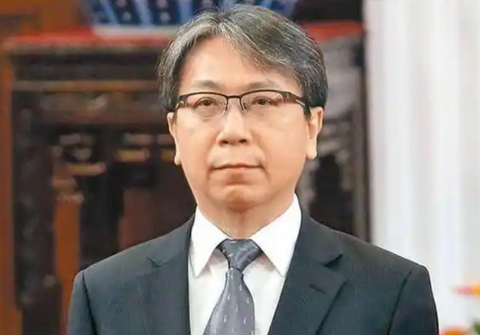 台“国安局长”蔡明彦发布严正声明，4月8日，针对郑丽文访陆，台湾地区所谓国安