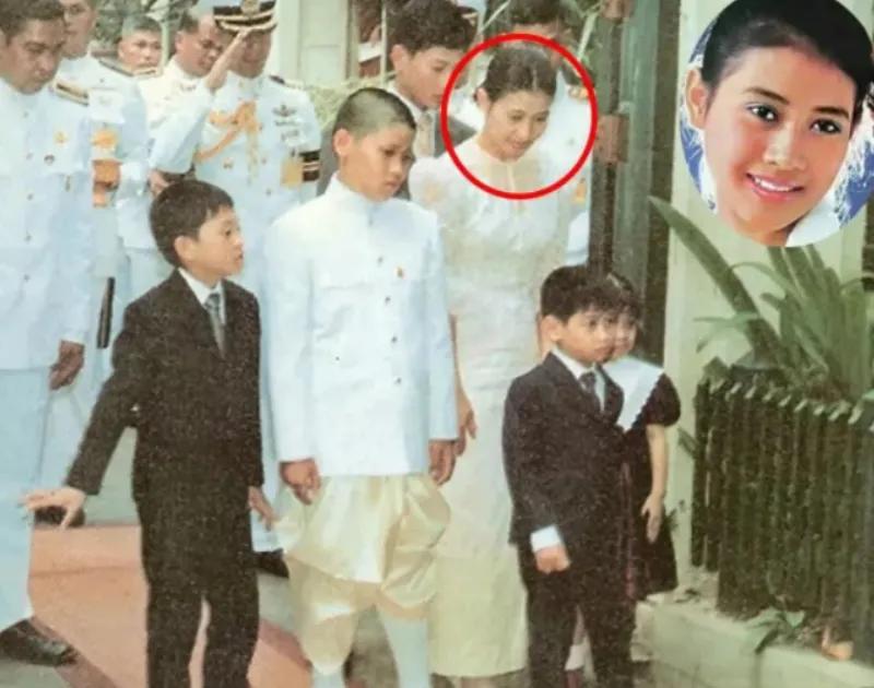 那时泰王还年轻，二妃子也还美丽，但王子公主们估计看到父母不和的场面多了，他们的表