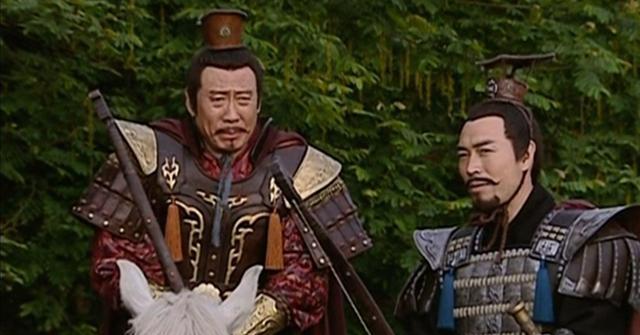 梁王刘武死后，窦太后悲痛欲绝，连饭都不肯吃，逢人便说：“是皇帝害了我儿子！”景帝