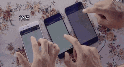 接下来是抢红包的pk,同时给荣耀v9,oppo r11和小米6发微信红包.