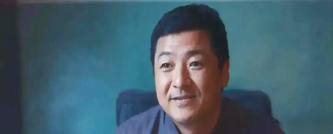 真的，有时候想想，职场上最让人后背发凉的，根本不是那个跟你针锋相对的竞争对手。