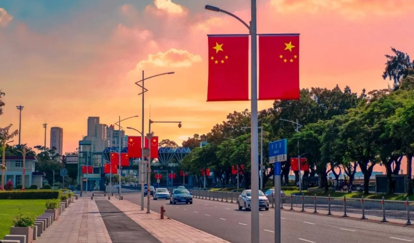 打得一拳开，免得百拳来。荷兰既然提袖子下场，对闻泰科技旗下安世半导体公司动刀子