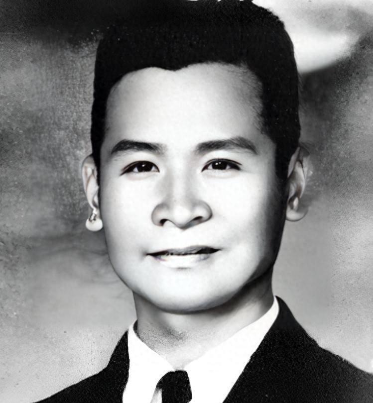 一代特工之王牺牲后下落成谜，棺材被打开时出现一个细节让人忍不住落泪！1951年