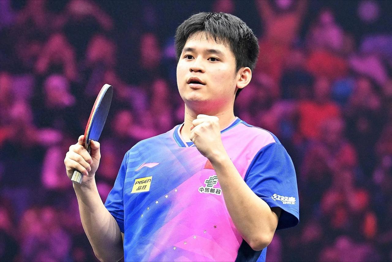 小石头不敌张本智和，无缘总决赛男单决赛北京时间12月14日下午，刚刚结束了首