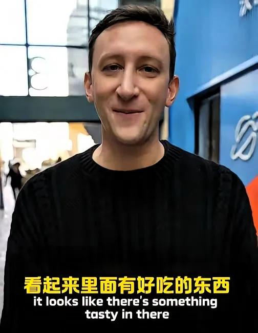 我好奇查了一下埃文?凯尔的现状。 不查不知道，一查真意外！ 本来以为他已