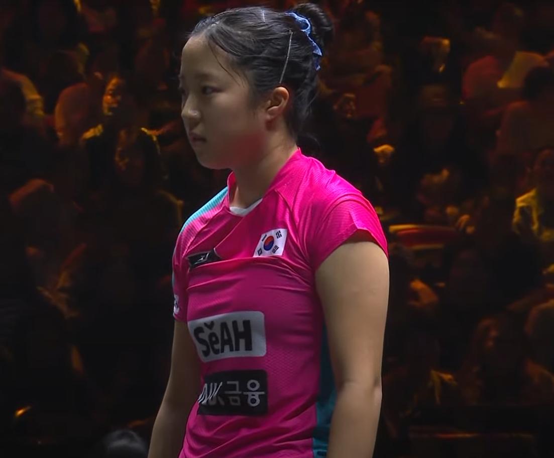 恭喜鳗鱼！4:1拿下申裕斌，和孙颖莎会师决赛！不得不说，申裕斌涨球太快了，