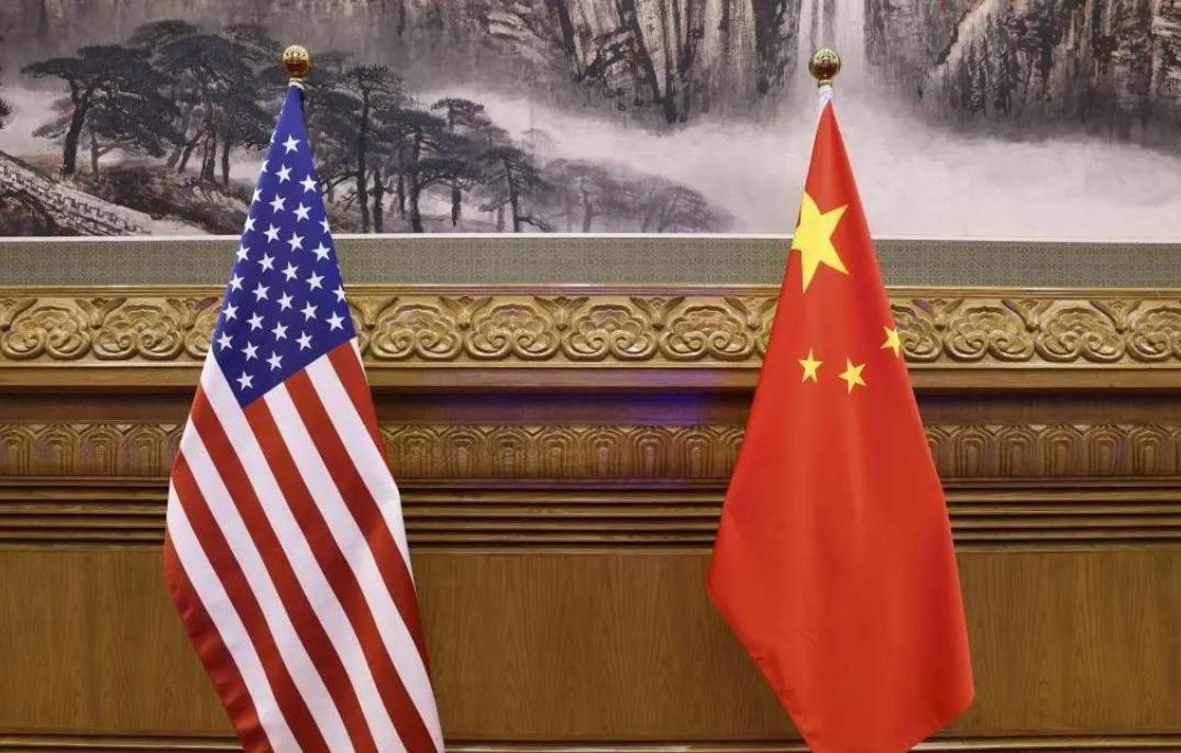 有些人说，中国在贸易谈判中吃了亏，一个是30%，一个是10%。但现实恰恰相反：