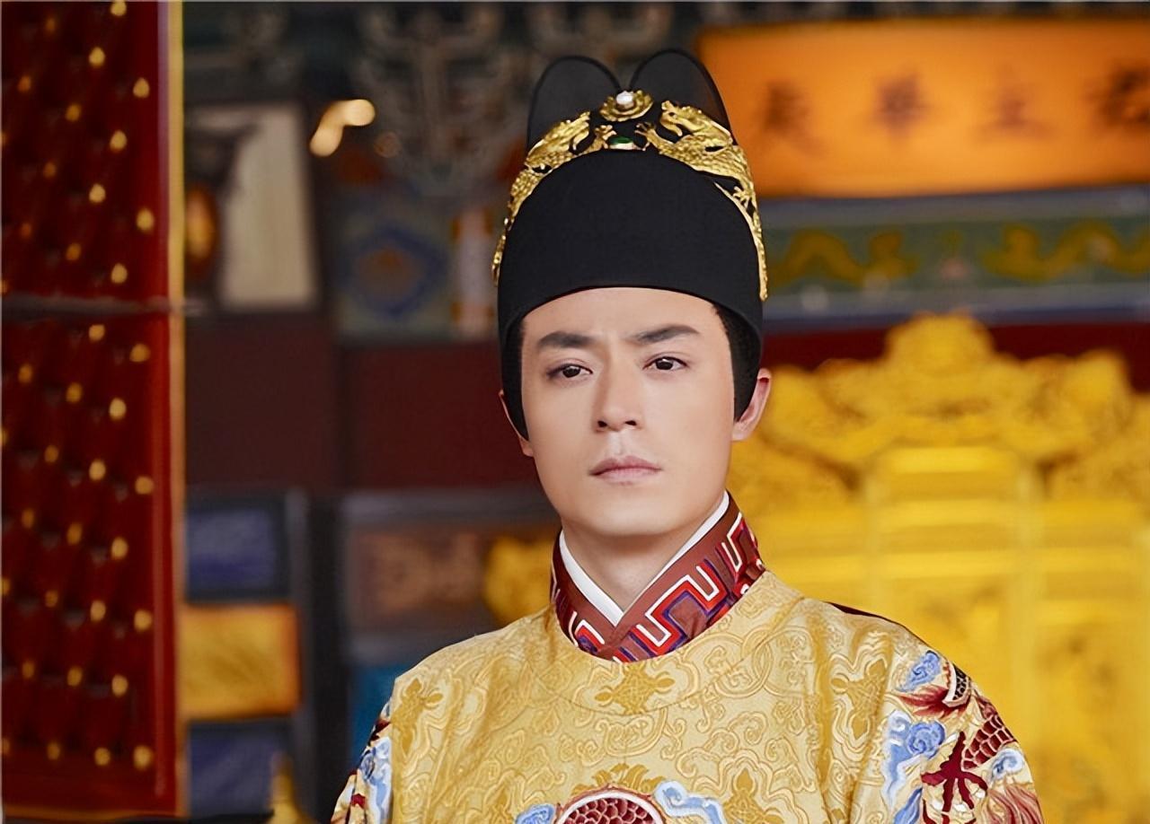 1457年，大明忠臣于谦被斩首街头。此后，刽子手愧疚地自尽谢罪，抄家的锦衣卫痛哭