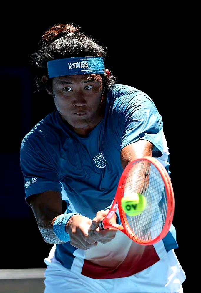 不经意间，张之臻朱琳双双要夺冠了！布里斯班CH75男单半决赛，张之臻6-1/6