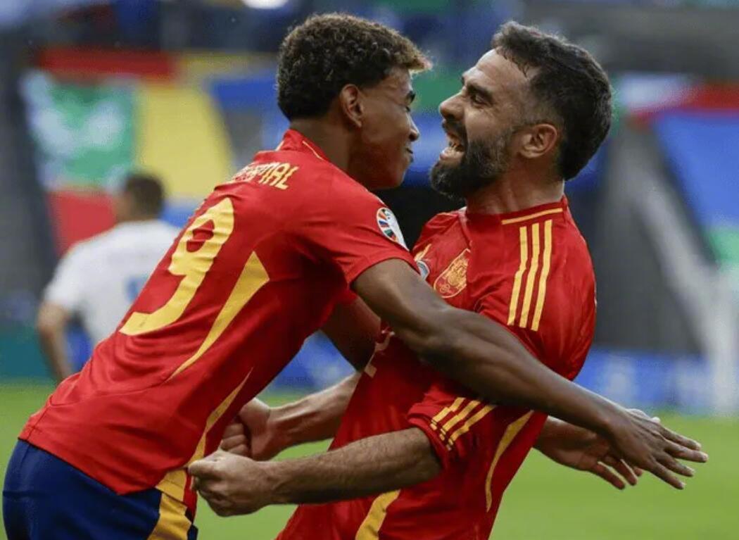 欧洲转会新闻汇总!★城门失火,殃及池鱼!皇马后卫卡瓦哈尔和巴萨前锋亚马尔的冲