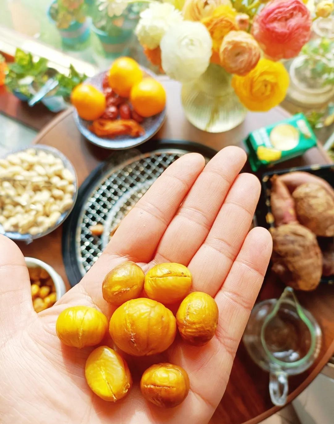 心很贵，就得装快乐的东西。人生苦短，没必要把时间浪费在让自己不开心的人和事上。