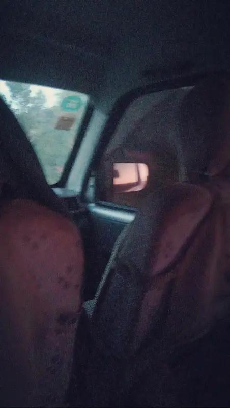 我听过最恐怖惊悚又带点反转的故事，得说那个深夜出租车。凌晨3点，司机被白衣女人拦