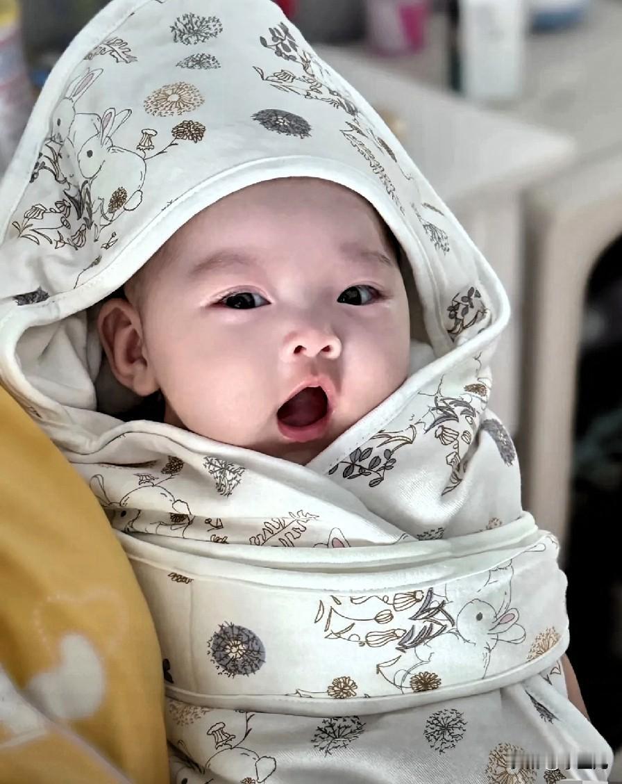 我同事的独生女儿，未婚先孕了。本来家里打算慢点，让孩子结婚了再要孩子，没想到孩子