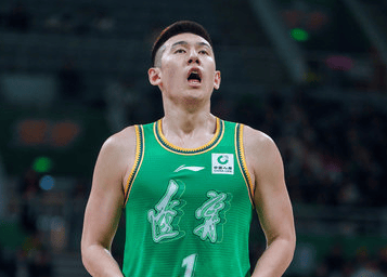 付豪: 杨导这赛季给我们减轻了很多压力, 我们心里都有动力