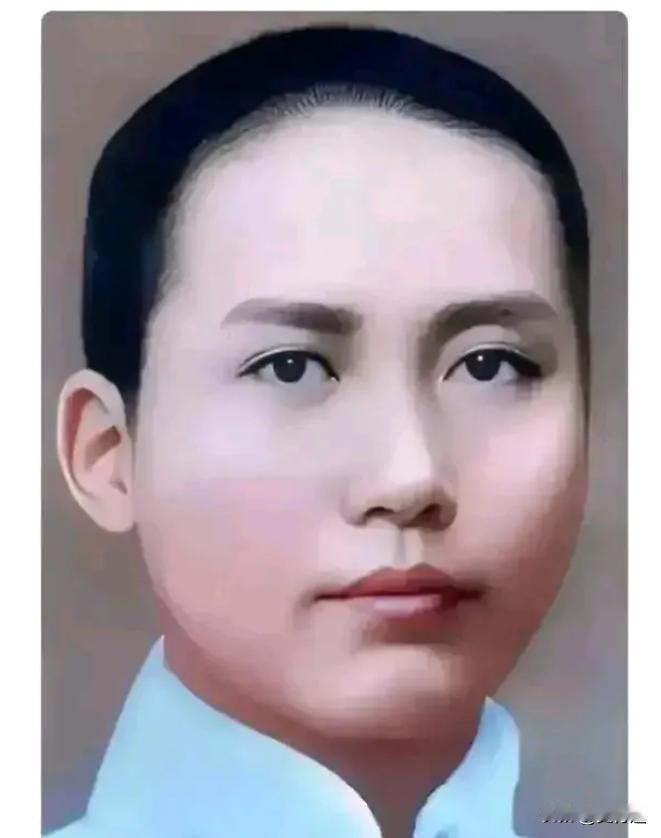 什么是面如冠玉，什么是天庭饱满，什么是地阁方圆，什么是气宇轩昂，伟人青年时期留下