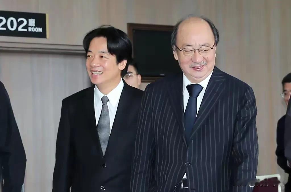 赖清德“团结十讲”首秀，民众党批驳：空洞无物，仿若柯建铭上身今晚，台湾地区