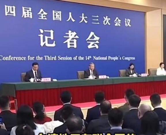 曾经给过台湾一国两制的机会，台湾没有把握住机会，现在这种机会没有了，已经定调了，