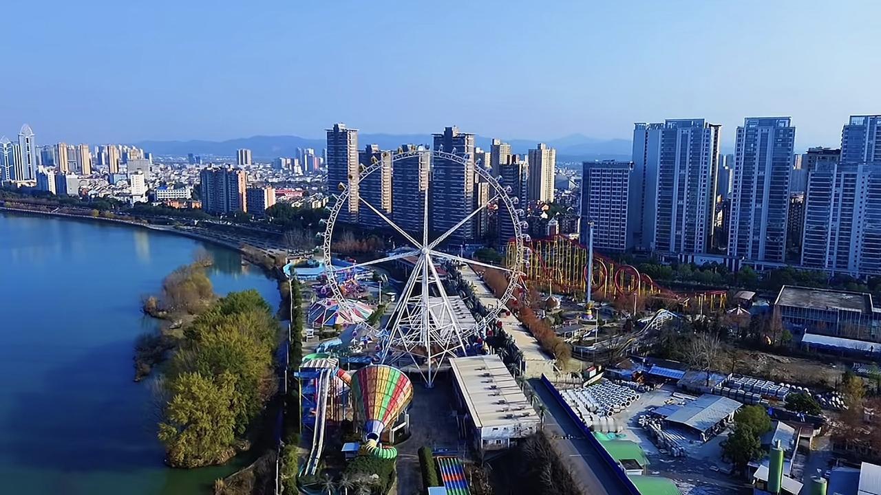 汉中汉江边的“城市之眼”，太出片了！在汉中汉江南岸的核心地带，藏着一座超显眼的