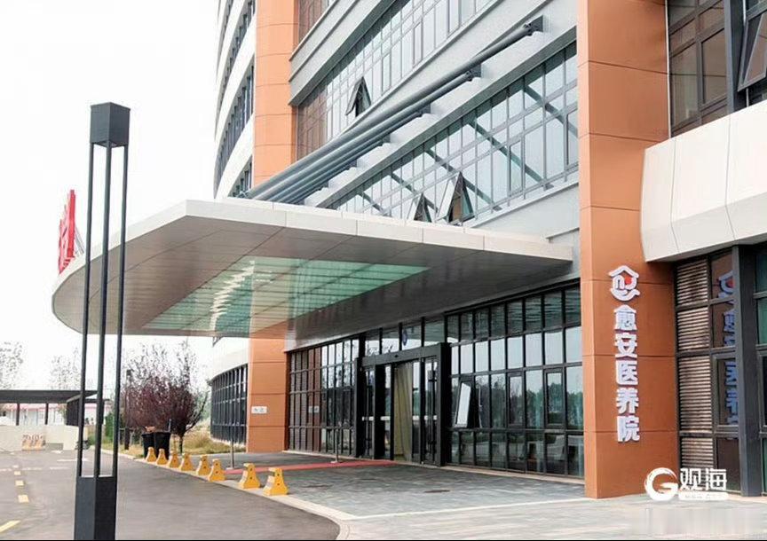 候鸟老人选择在青岛康养八大关、崂山、金沙滩、栈桥、五四广场，每个季节都有不同的