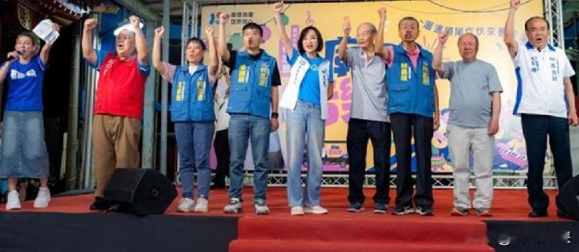 两绿营前民代现身力挺柯志恩，韩国瑜又被绿营拉回高雄角逐话题！就在10月4日，柯志