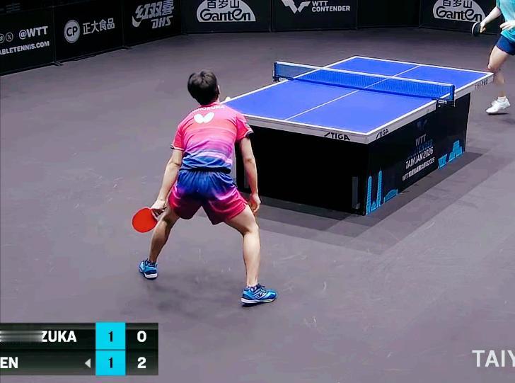 笑死我了！大登刚要搏杀，温瑞博连续两个擦网，大登都懵了！第一局小温3:0