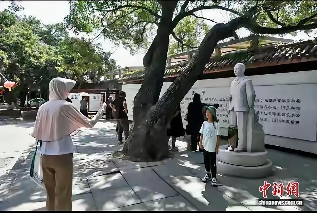 这下火了，不仅福州，全中国都知道了，吴石将军的故居在福建的螺洲镇，本以为这部