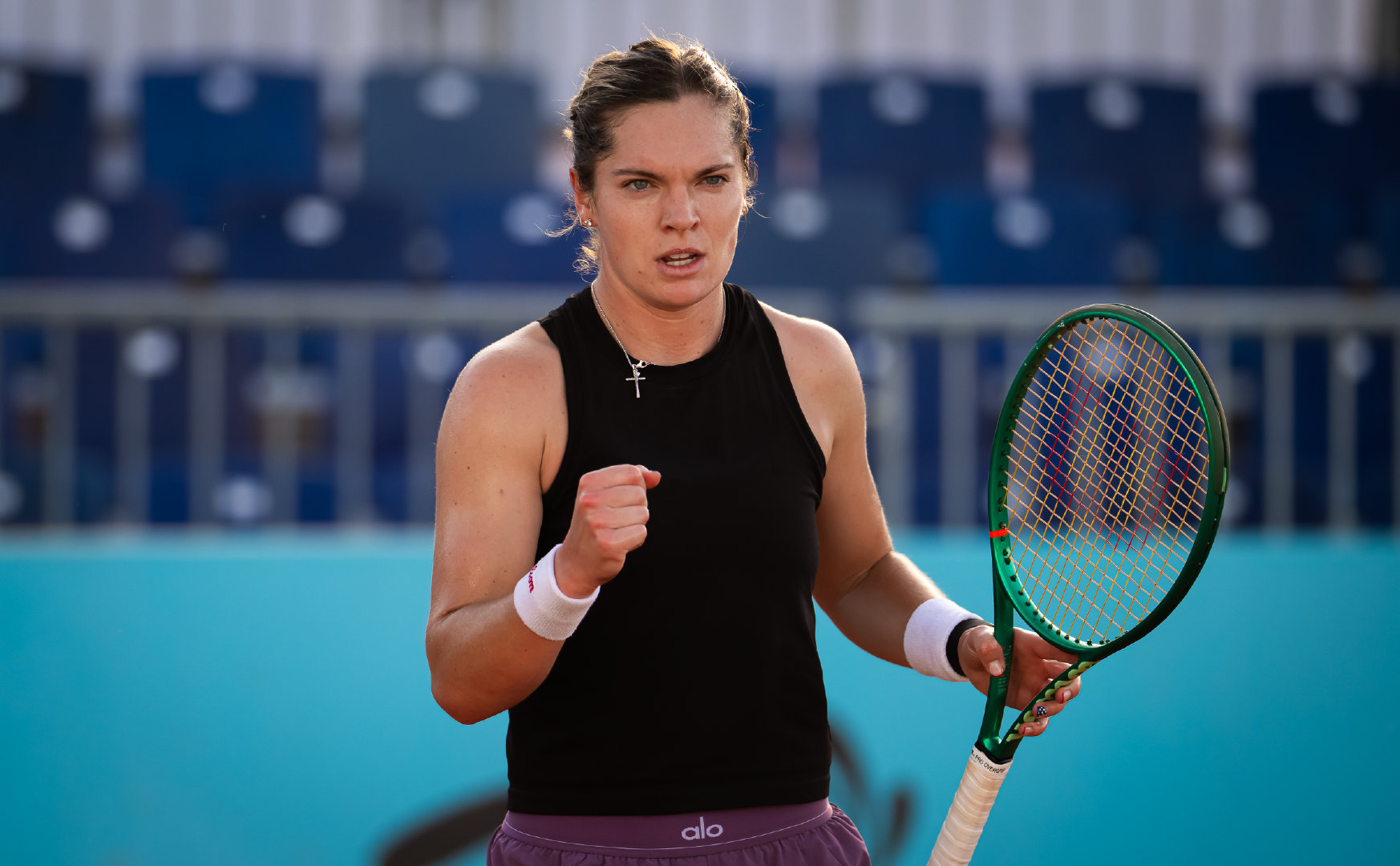 挽救两赛点晋级！麦克纳莉继续突破🙌WTA1000马德里站第三轮，麦克纳莉化解两