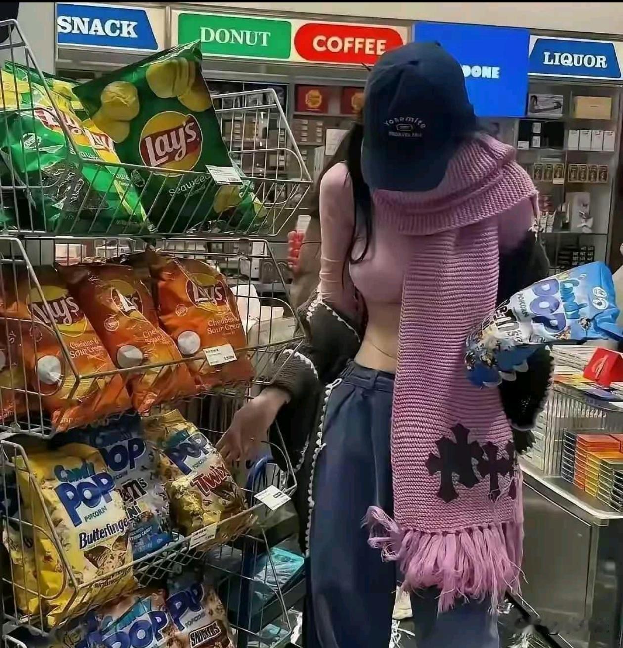 只是春夏秋冬各过各的穿搭吧