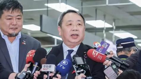 别盯石平了！宵小一个，不值一提！石平这事，其实没什么大不了。他现