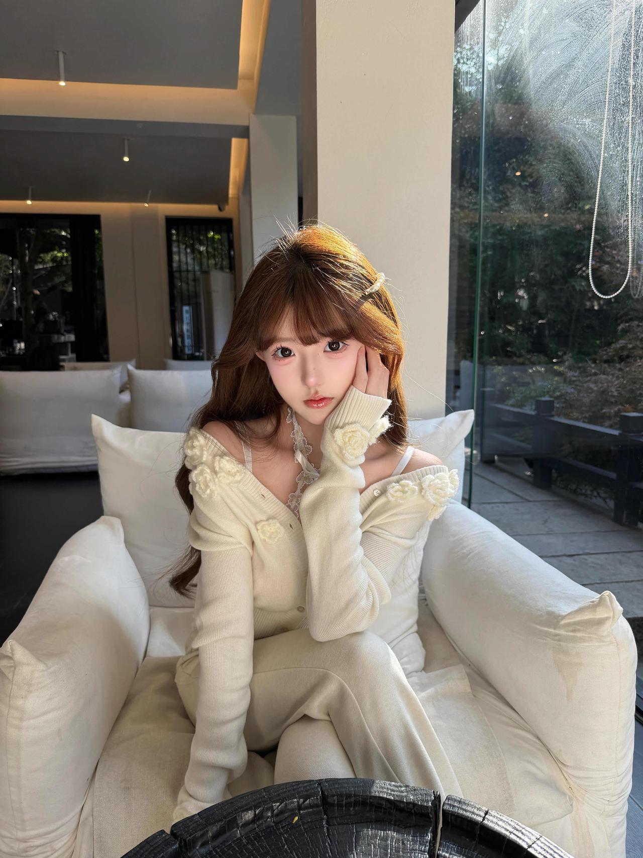 ˚｡⋆🤍୨୧˚HiddenButterfly