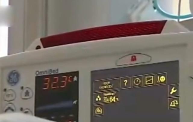 孕妇被断定是突发性脑癌, 抢救无效, 经历了五十五天的挣扎后婴儿顺利诞生