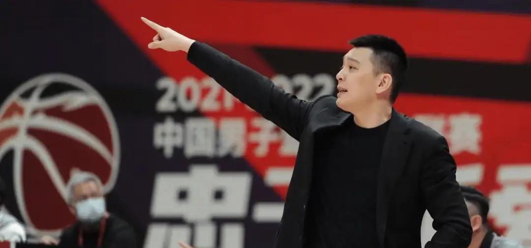 杨鸣的阳谋，没有逃掉杜锋的阴谋。全运会男篮成人组八强分组出炉，最终杨