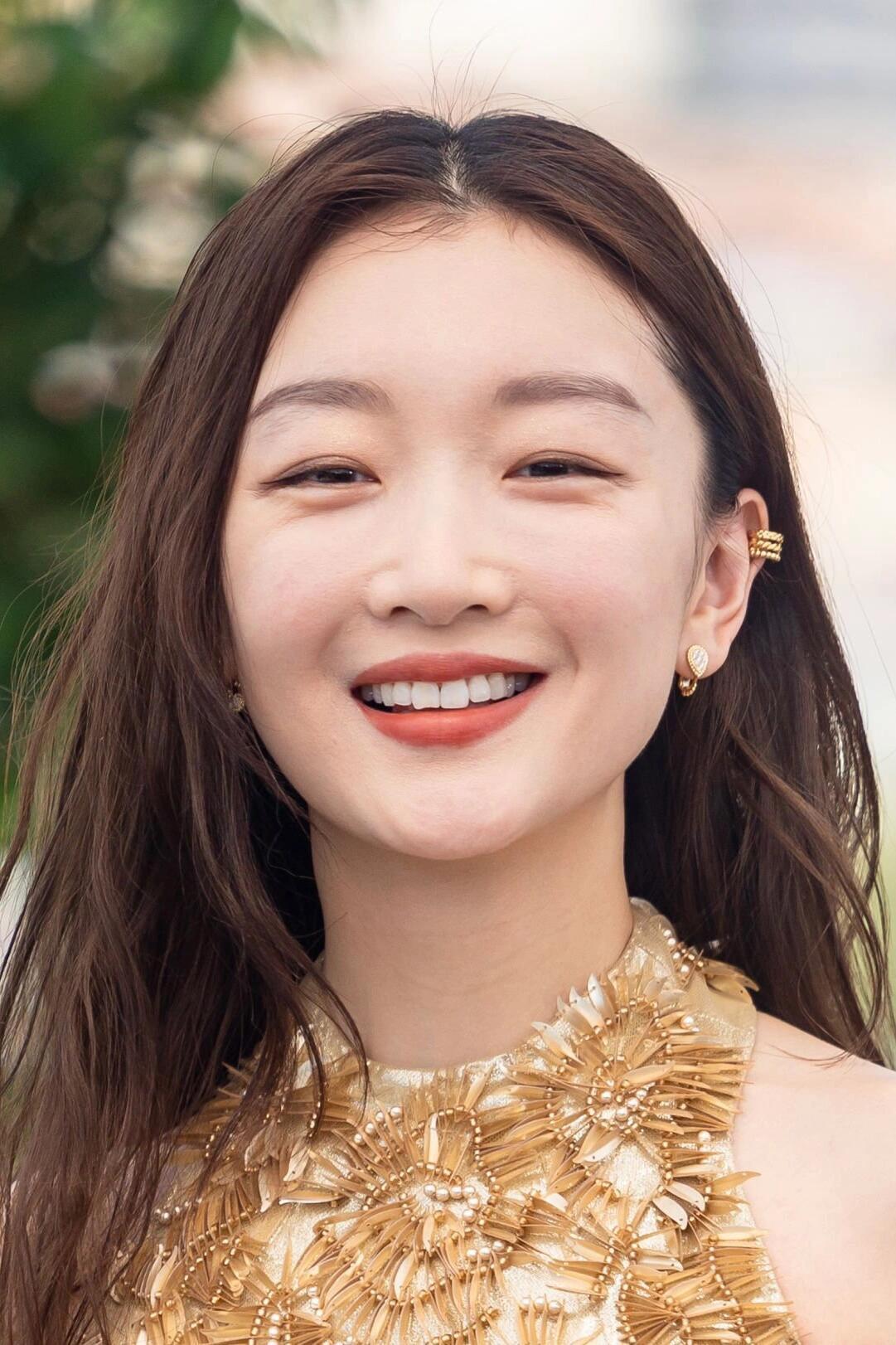 周冬雨怎么胖了这么多？