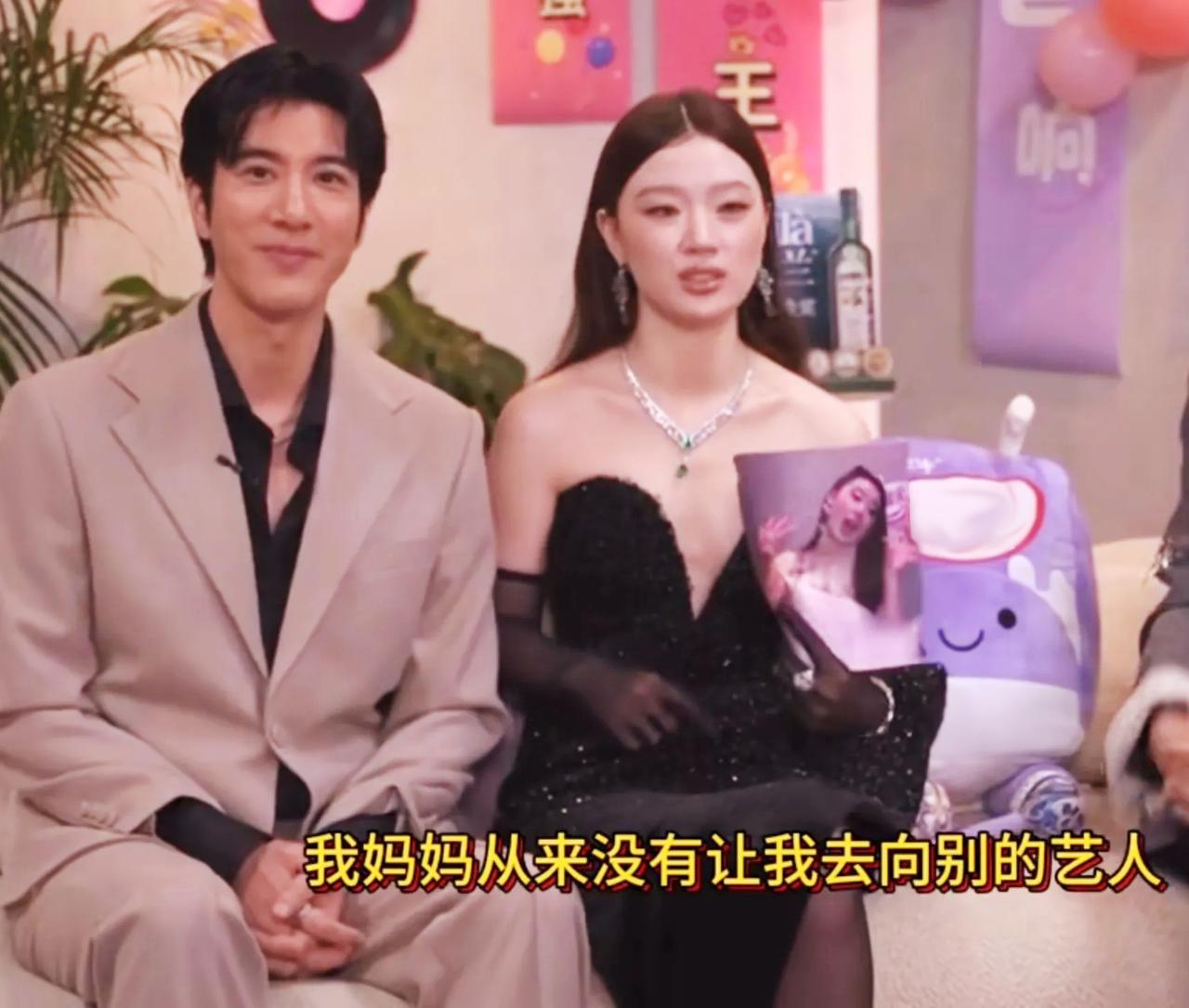 王力宏49岁状态翻车背后：顶流复出路有多难走？昨晚热搜又被王力宏承包了！49岁