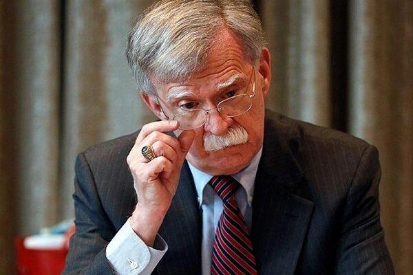 赫格塞斯不配！9月5日有外媒消息传出，美国前白宫安全高官博尔顿，直接公开点名批评