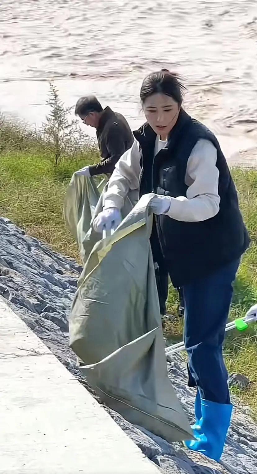 唯一没有架子，贴近生活的演员。