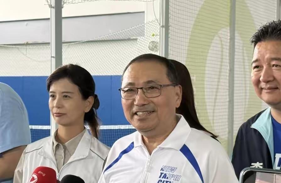 国民党定调决战新北？侯友谊表态13日，新北市的街头和会场都在等一个答案：这场