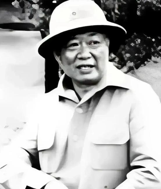 1961年，段希文得知可以撤往台湾的消息，喜出望外，连日收拾行装准备动身。不料登