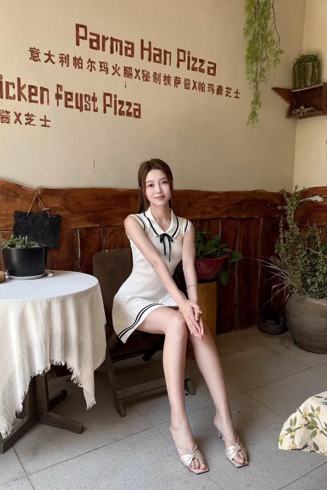 哈哈 手办自由咯。