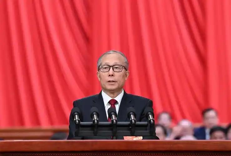 6月9日，中共中央政治局委员，全国人大常委会副委员长，中俄友好、和平与发展委员会