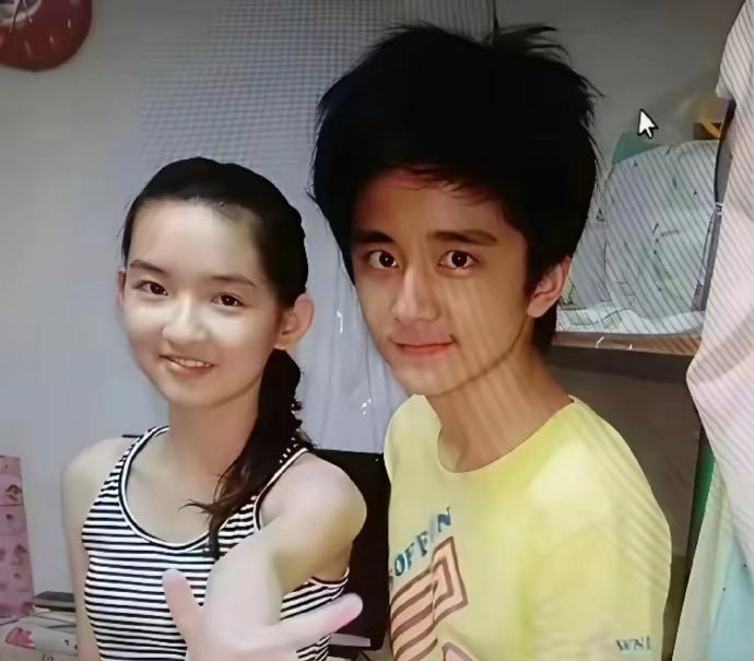 当时谁也没想到这个女孩现在是大明星​​​