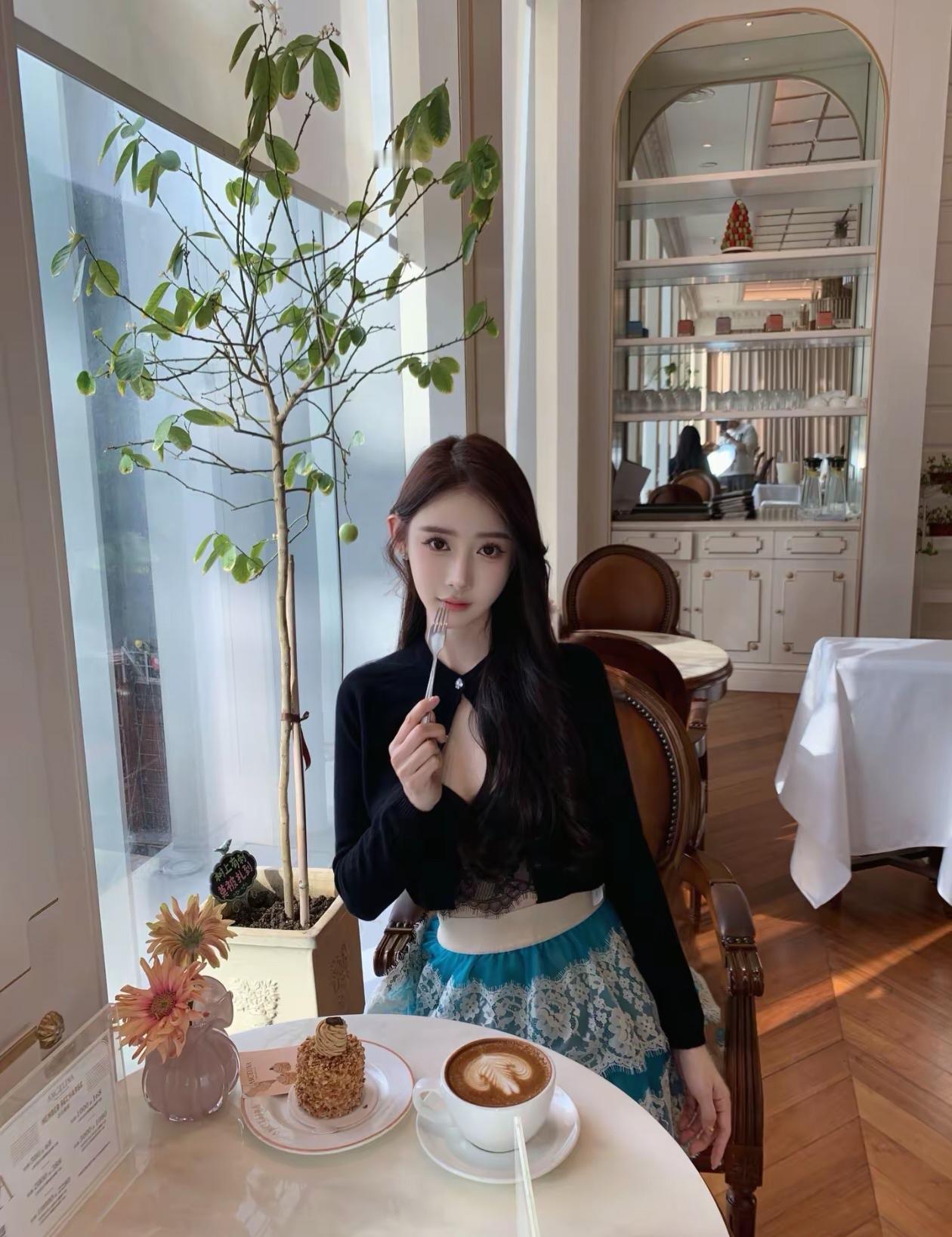 这样搭配也很不错哦！！