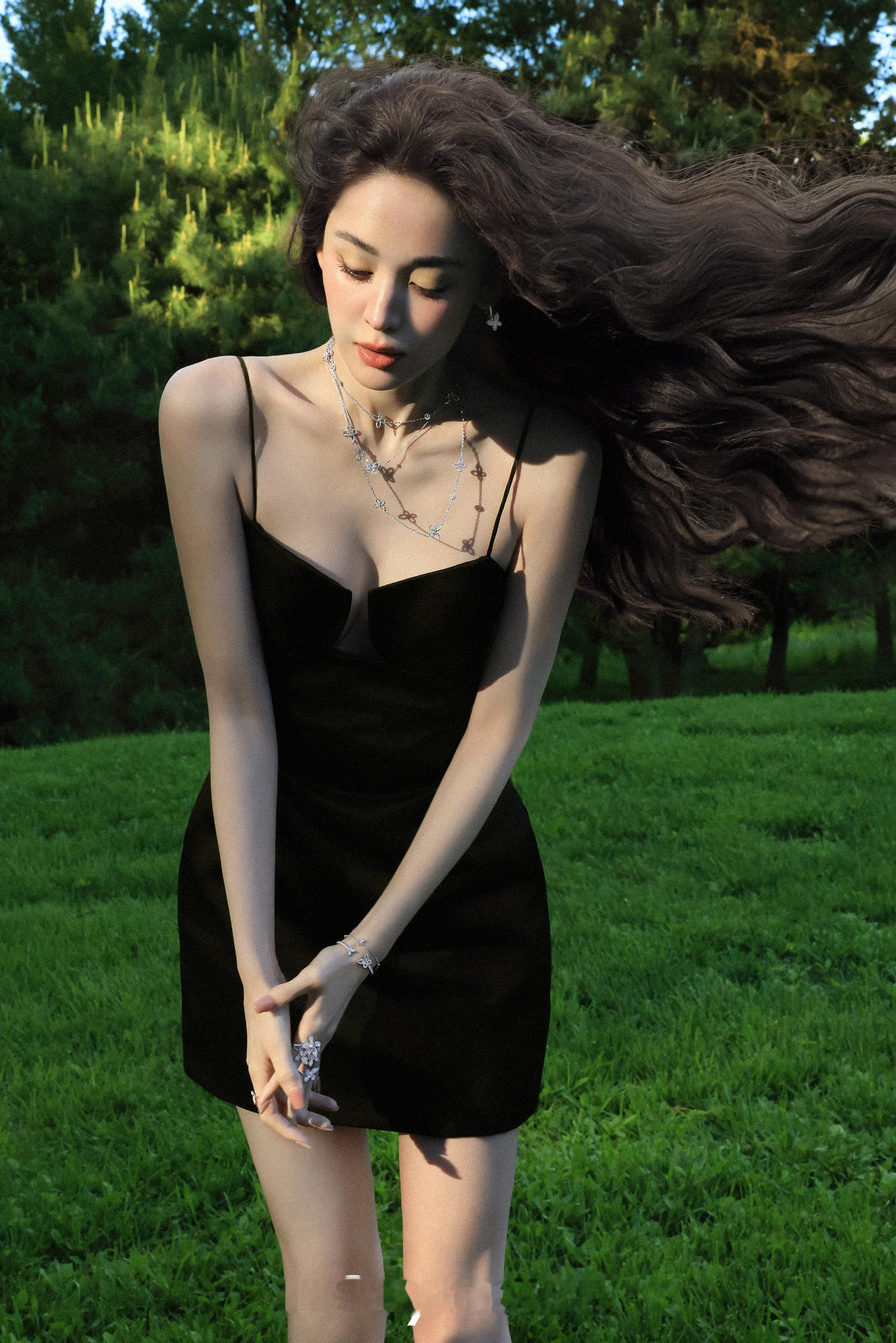 古力娜扎｜InStyle优家画报5月刊🎨油画质感下的美丽与生命力～🌳📹：陈
