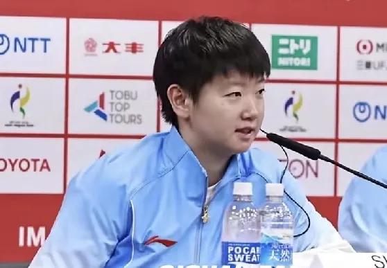 孙颖莎对早田希娜保持了二十一连胜。看看她们怎么样说的话。早田希娜说，我更强烈