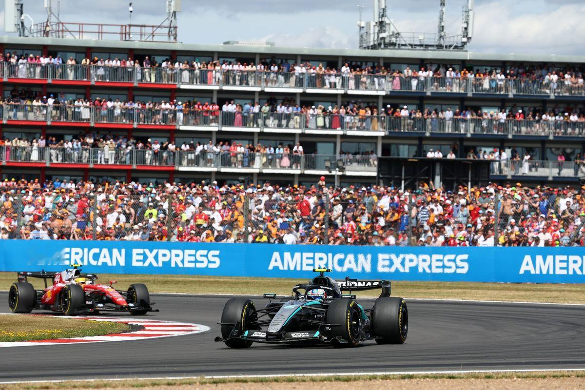 f1英国站赛后，梅赛德斯仍未查明轮部护罩问题的具体原因，车队将把安东内利的W1