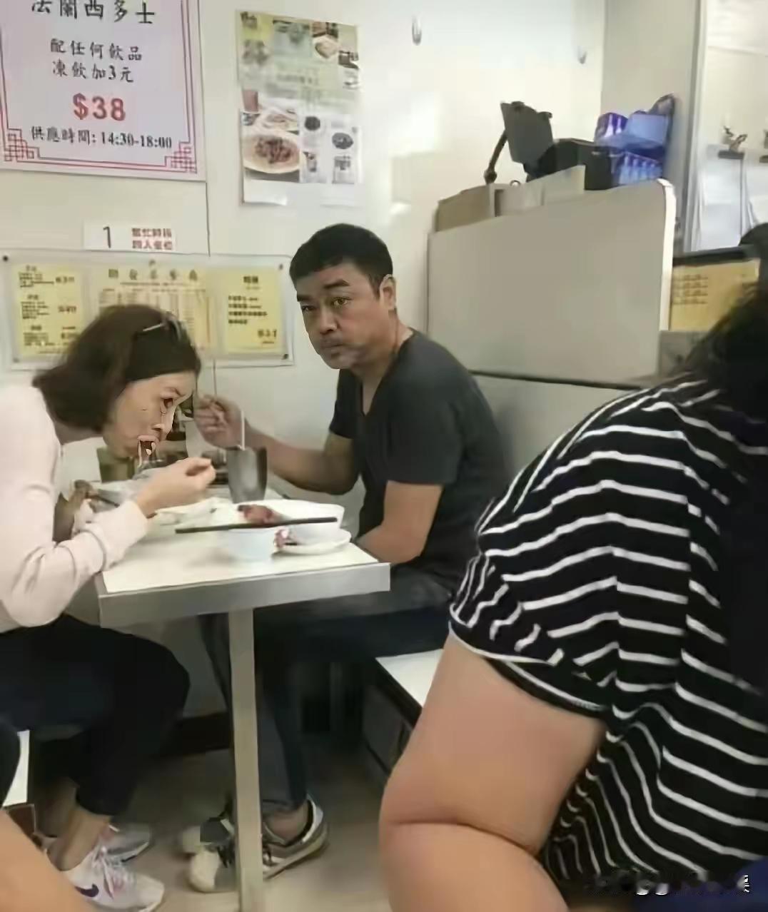 刘青云比刘德华混的差多了