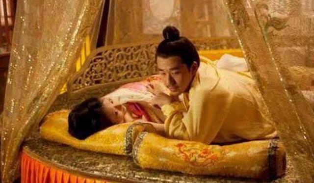 看懂朱温荒唐淫乱的禽兽行径，就明白为什么朱梁王朝二世而亡朱温，原为黄巢部将，