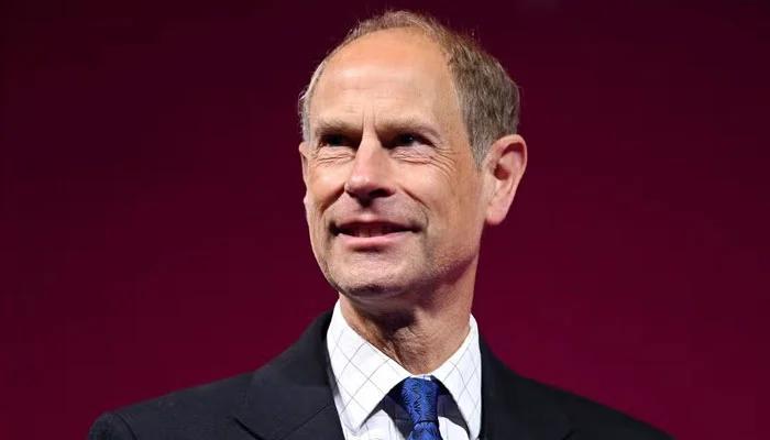 白金汉宫深夜发声明，国王点名表扬的，是他！在英联邦运动会闭幕式上替查尔斯守住最